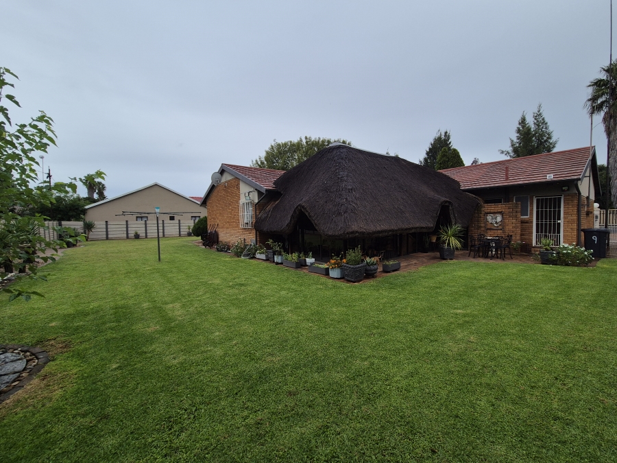 3 Bedroom Property for Sale in Stilfontein Ext 4 North West